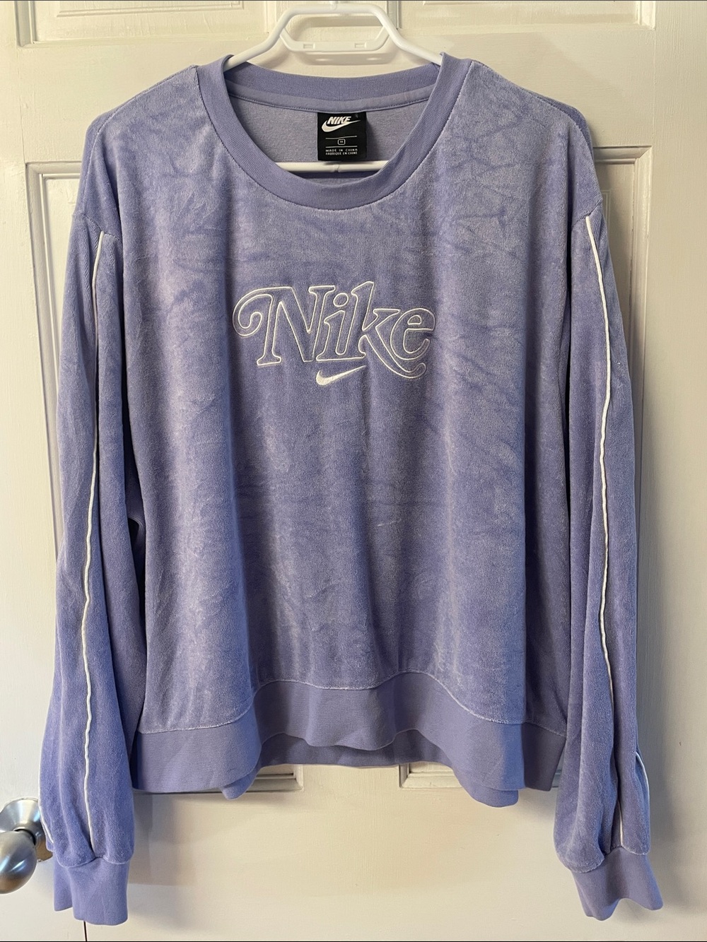 Nike women’s light purple terry logo sporty sweatshirt size 1X